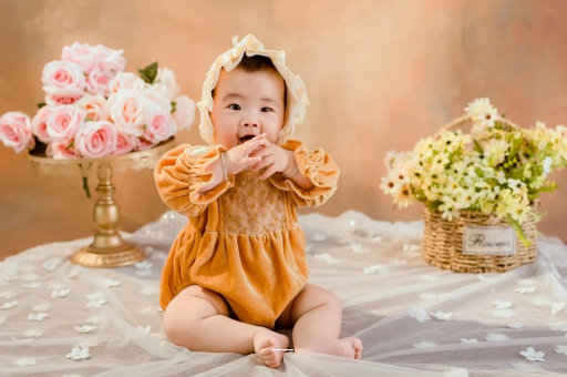 广州宝宝多大可以吃水果